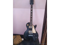 guitare-a-vendre-small-0