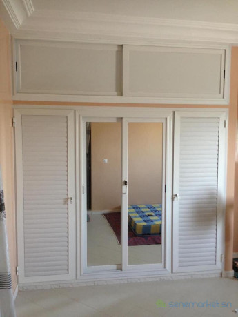 meuble-de-rangement-ou-placard-sur-dimension-big-1