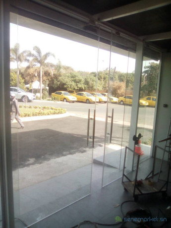 porte-trempe-en-verre-va-et-vient-big-3