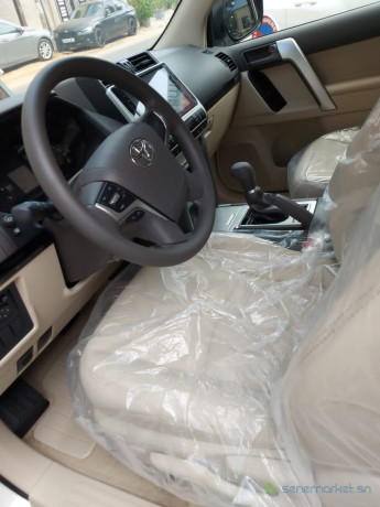 toyota-prado-2022-big-3