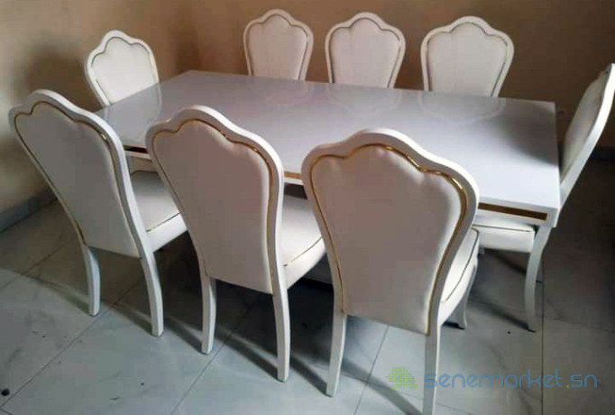 des-tables-a-manger-6-et-8-places-big-1