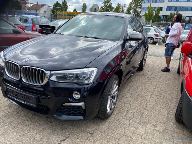 bmw-x4-2017-competition-big-4