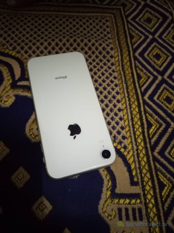 iphone-xr-nikel-a-vendre-big-0