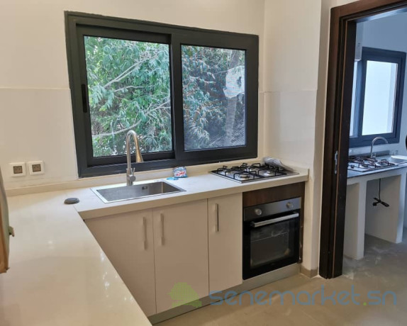 appartement-de-3-chambres-tout-neuf-a-louer-a-point-e-big-4
