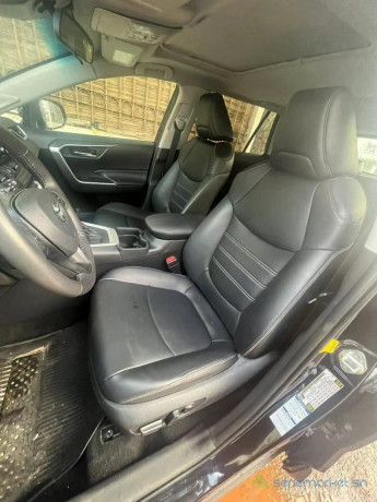 toyota-rav4-2020-big-4