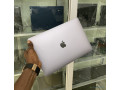 macbook-pro-retina-2018-touch-bar-small-4