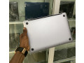 macbook-pro-retina-2018-touch-bar-small-3