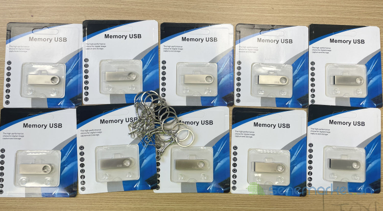 cles-usb-32-gb-big-1