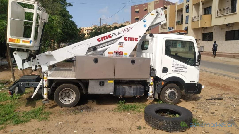 location-camion-nacelle-big-3