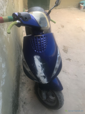 marque-piaggio-quatre-temps-moteur-50-big-0