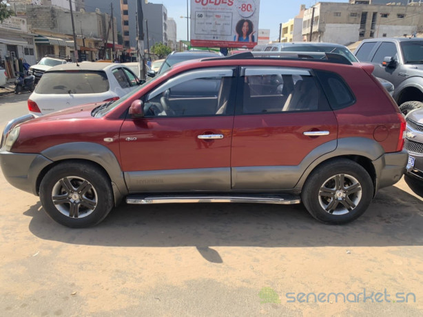 hyundai-tucson-2008-big-2