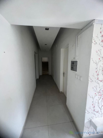 villa-a-louer-point-e-big-2