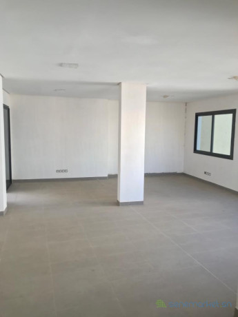 location-plateaux-de-bureau-a-la-cite-keur-gorgui-big-2