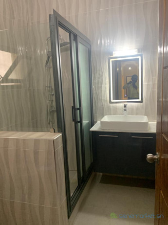 chic-appartement-a-louer-aux-almadies-big-4