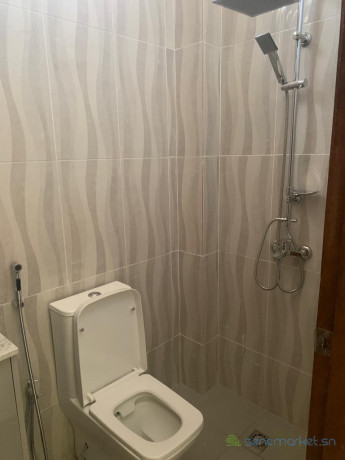 chic-studio-a-louer-aux-almadies-big-4