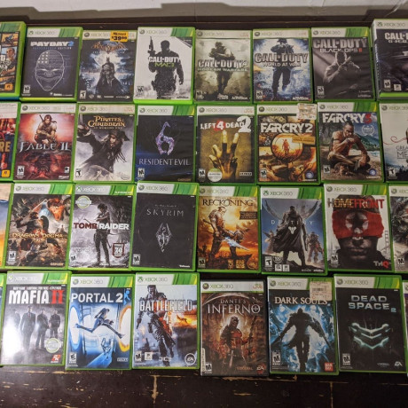 console-xbox-360-1-manette-2-jeux-big-1