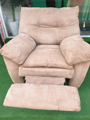 salon-cinq-places-big-0
