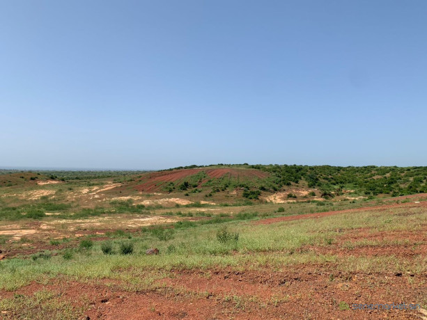 vente-de-terrain-a-ndayane-big-0