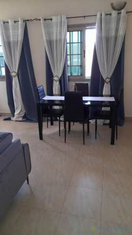 appartement-studio-meuble-big-0
