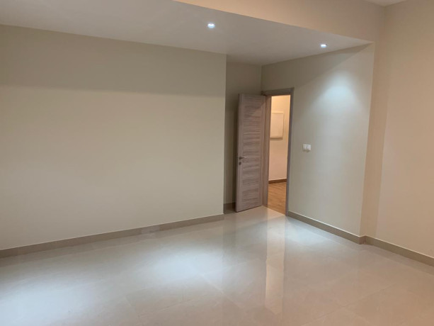 luxueux-appartement-rdc-et-1er-etage-big-2