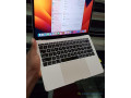 macbook-pro-2017-non-touch-bar-small-3