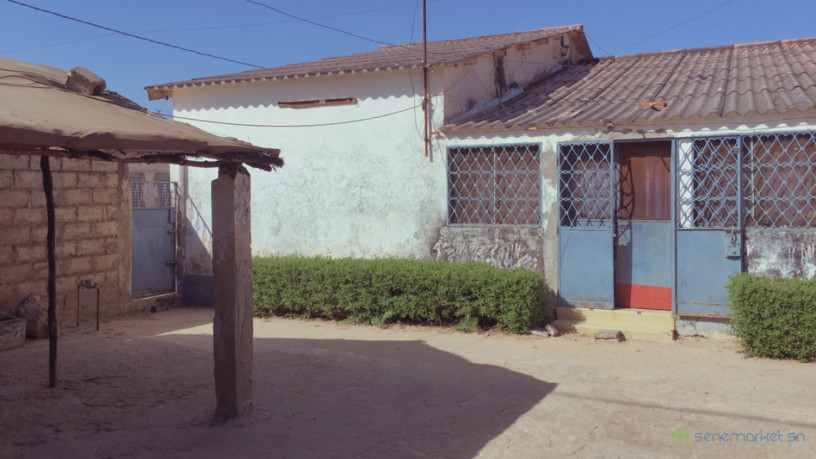 maison-a-vendre-a-kaolack-big-0