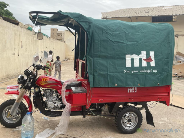 motos-tricycles-neufs-a-vendre-big-0