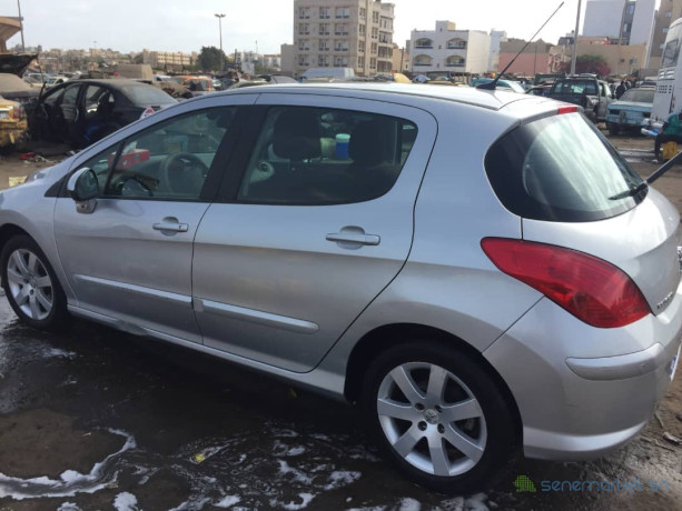 je-vends-ma-voiture-big-2