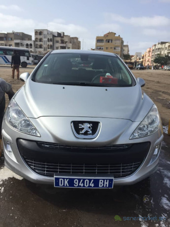 je-vends-ma-voiture-big-0