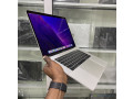 macbook-pro-retina-2017-touch-bar-15pouces-small-4