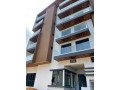 location-dun-immeuble-luxueux-neuf-a-thies-avec-10-appartements-small-0