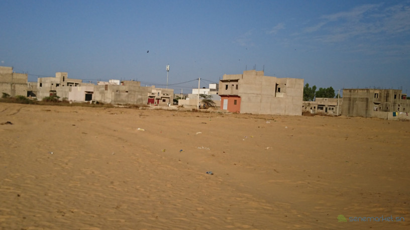 terrains-tf-individ-kounoune2-face-ecole-aliou-sall-big-0
