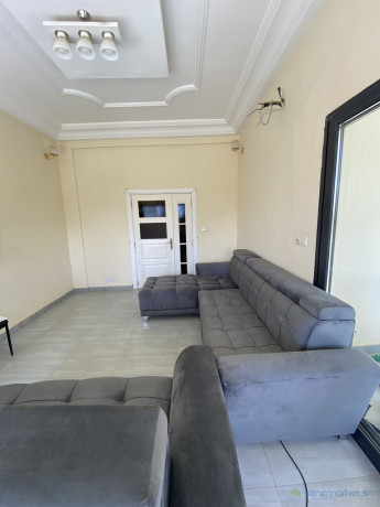 salon-7-places-big-1