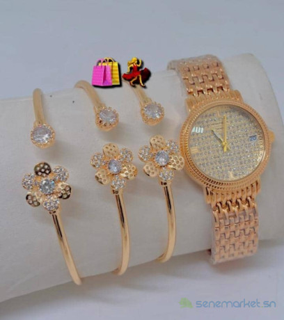 ensemble-montre-et-bijoux-big-3