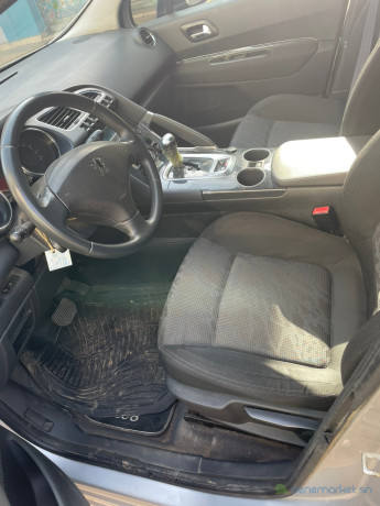 je-vends-cette-voiture-big-3