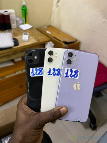 iphone-11-big-0