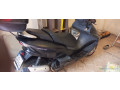 scooter-yamaha-majesty-125-en-tres-bon-etat-avec-carte-grise-testable-a-souhait-si-vous-souhaitez-small-2