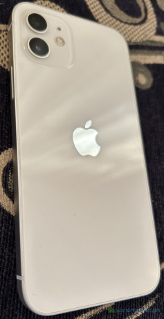iphone-12-64-gb-big-2