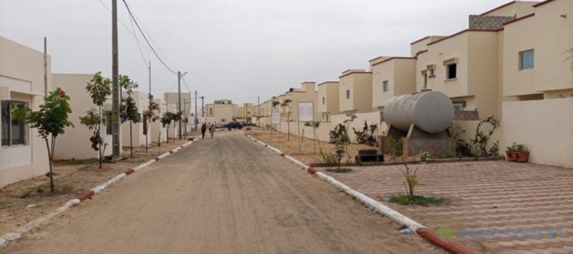 des-maisons-a-vendre-a-bambilor-big-4