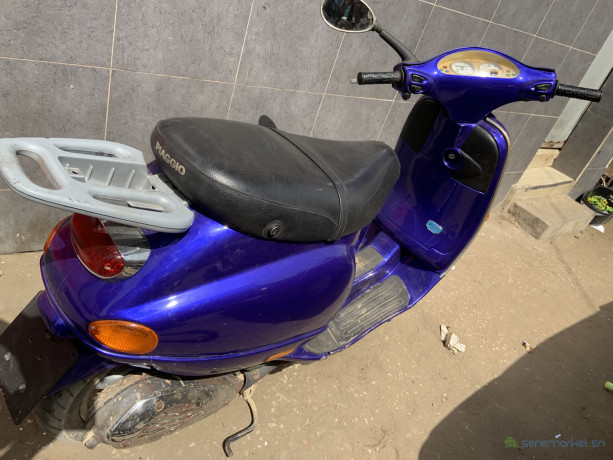 piaggio-et125cc-big-0