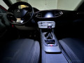 tres-belle-peugeot-308-small-2