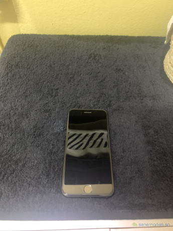 iphone-se-big-0