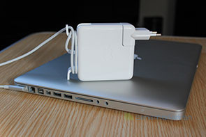 macbook-pro-15-pouces-2010-core-i5-big-2