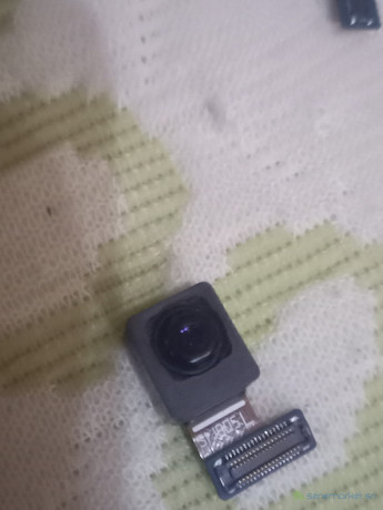 appareil-photo-samsung-galaxi-s9-plus-2-camera-arriere-et-les-2-camera-avant-big-2