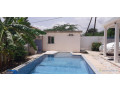 location-studio-avec-acces-piscine-privee-small-0