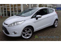 location-de-voiture-small-0