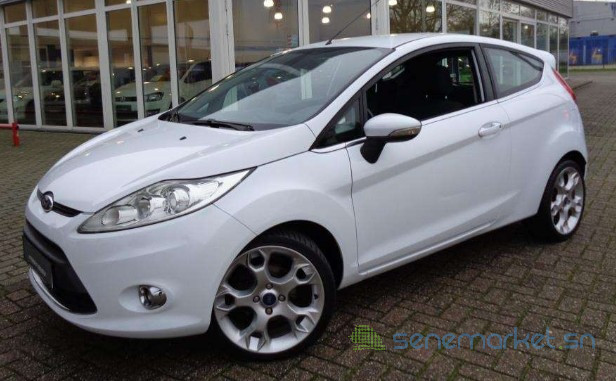 location-de-voiture-big-0