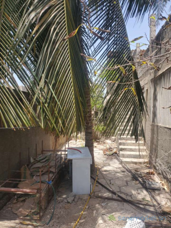 terrain-220m2-a-petit-mbao-a-5mn-de-la-plage-big-3