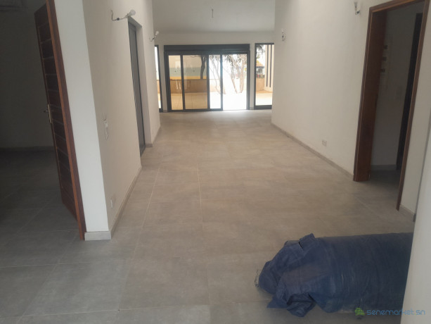 a-saly-superbe-villa-a-vendre-en-residence-bord-de-mer-big-1