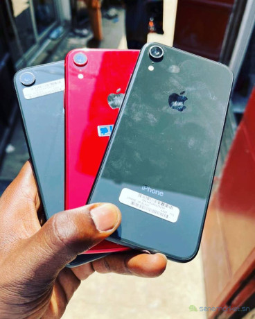 iphone-xr-128go-big-1